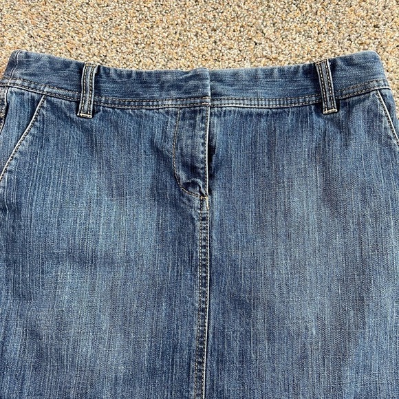 Ann Taylor Loft Factory Denim Mini Skirt Women's Size 4 Jean Straight Pencil - Picture 2 of 7